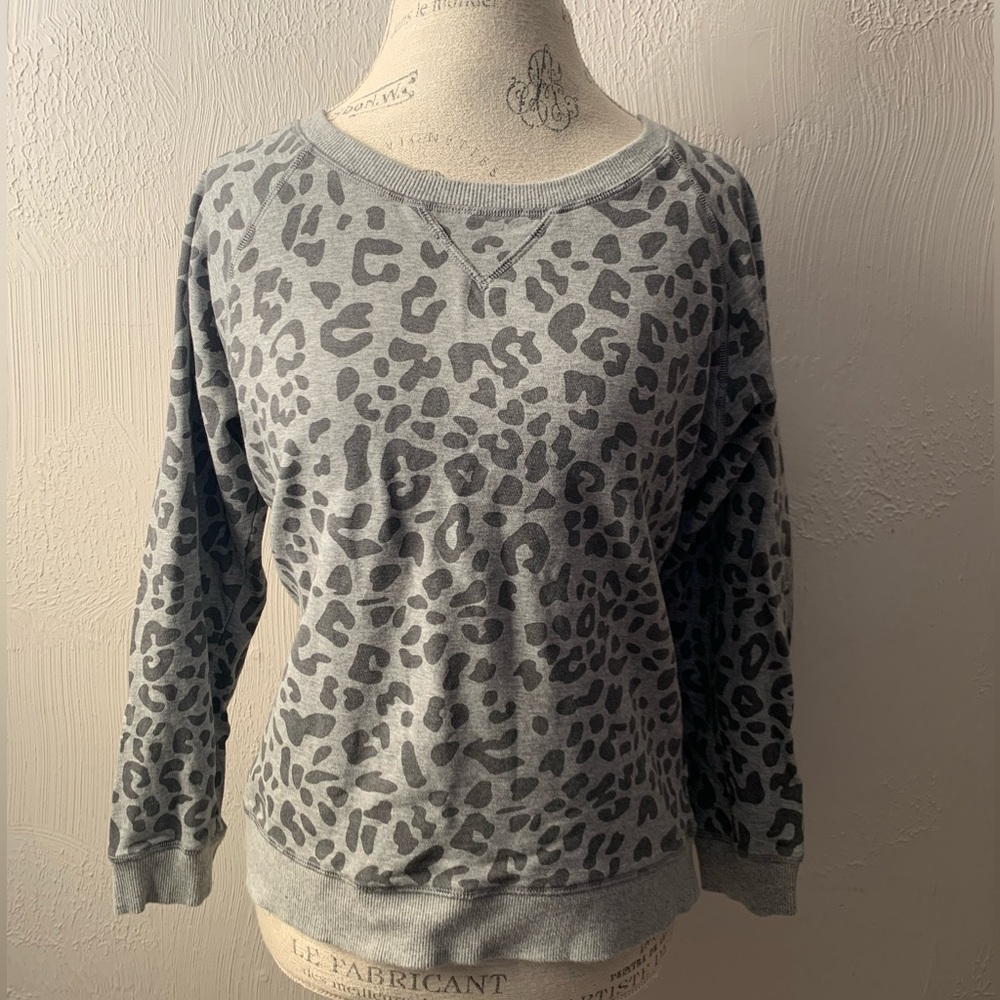 Tribal leopard sweatshirt